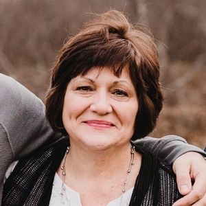 Meet your Posher, Shelly